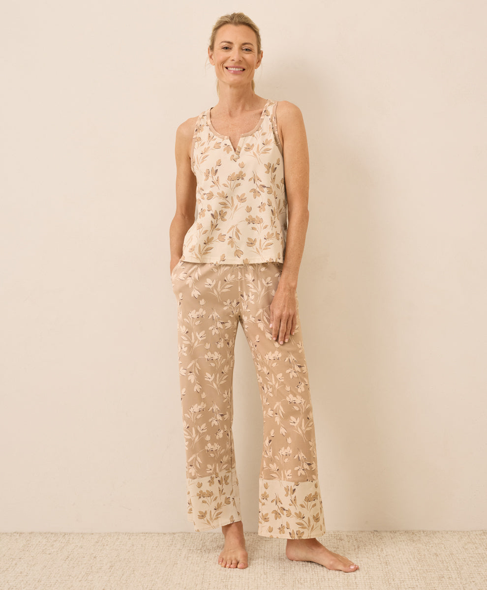 Taupe Petals