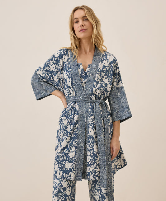Contrast Floral